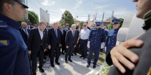 Cumhurbaşkanı Erdoğan Aliya İzzetbegoviç'in kabrini ziyaret etti