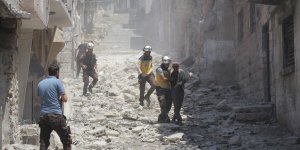 Rus savaş uçakları İdlib'e saldırdı: 13 ölü