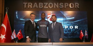 Trabzonspor'un yeni yıldızı Sturridge imzayı attı!