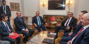 Çavuşoğlu, KKTC Cumhurbaşkanı Akıncı ile görüştü