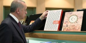Erdoğan kütüphanede incelemede bulundu
