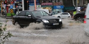 Meteorolojinin öngördüğü yağış Edirne’de başladı!
