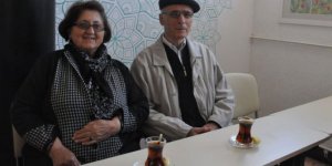 70'li Yaşlarında Türkçe Öğreniyorlar