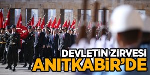 Cumhurbaşkanı Erdoğan'dan Anıtkabir'e ziyaret