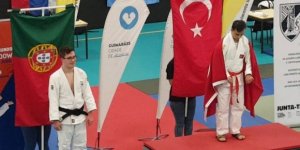 Erdem, Türkiye'ye ilk dünya şampiyonluğunu getirdi