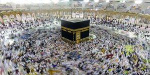 Suudi Arabistan "hac vizesi" olmayanlara 10 bin riyal ceza uygulayacak