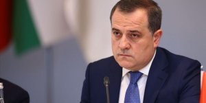 Çavuşoğlu, Azerbaycan'ın yeni Dışişleri Bakanı Bayramov'u tebrik etti