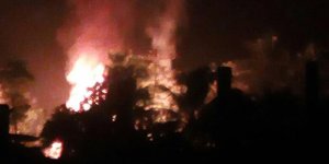 Arakan'da Müslümanlara ait evler yakılmaya devam ediliyor