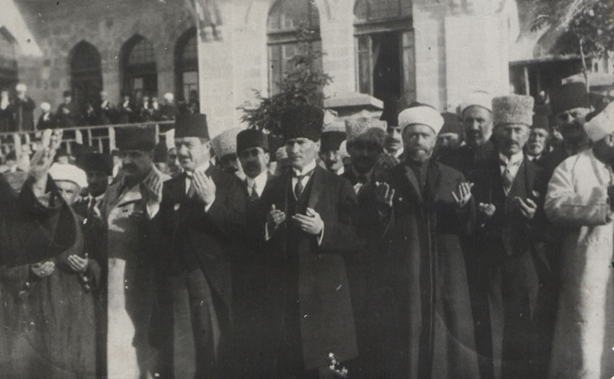 ataturk-5-001.jpg