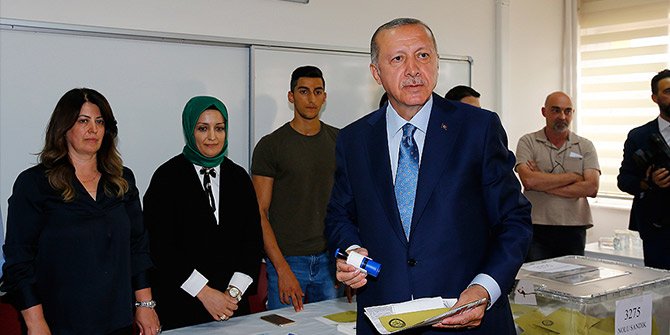 Cumhurbaşkanı Erdoğan oyunu kullandı